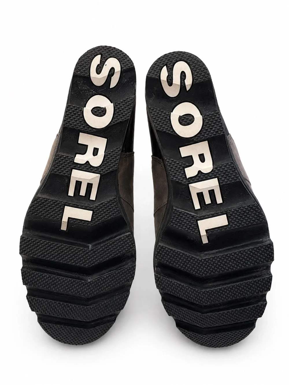 Sorel Two-Tone Chelsea Ankle Boot in Gray and Black